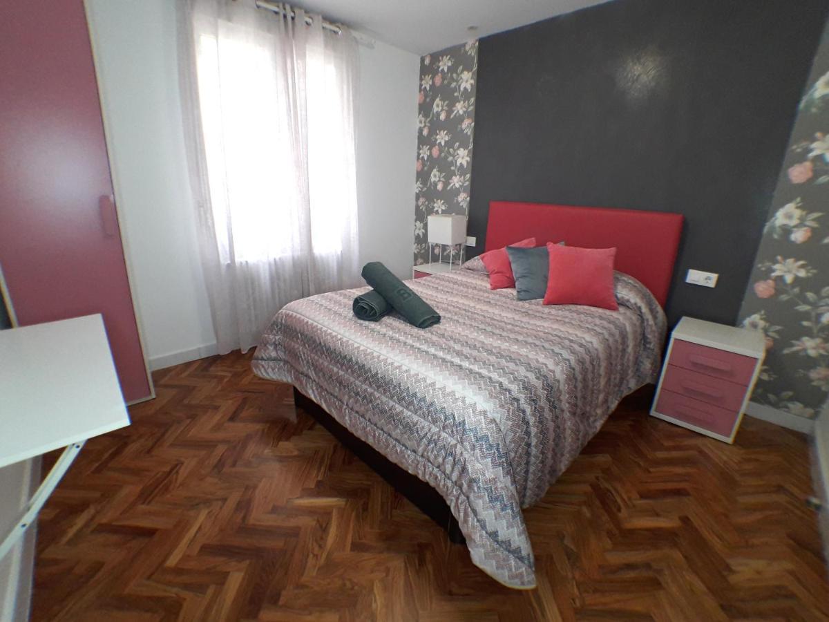 Apartamento Turístico Miguel - Logroño Exterior foto